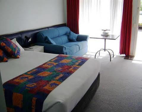 Gallery Motel 3*